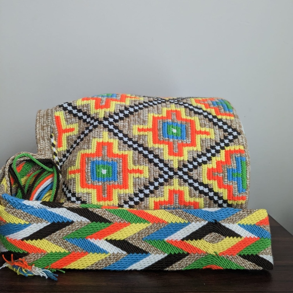 Authentic Wayuu Mochila Colombian Bag Large Size Colors matizada Autumn - Picture 3 of 6